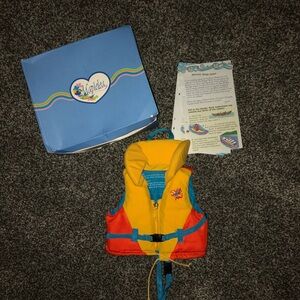 Maplelea 18-inch doll Life Vest